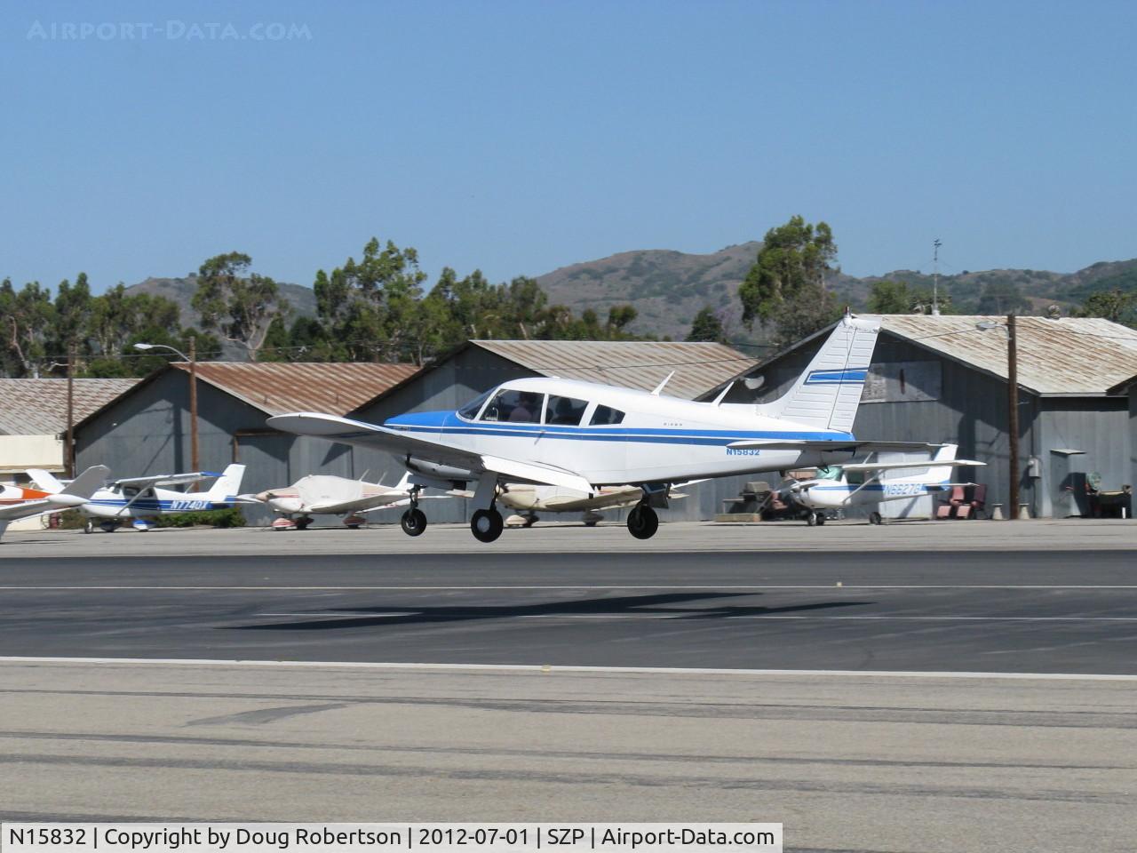 N15832, 1972 Piper PA-28R-200 Arrow IV C/N 28R-7335093, 1972 Piper PA-28R-200 ARROW II, Lycoming IO-360-C1C 200 Hp, landing Rwy 22