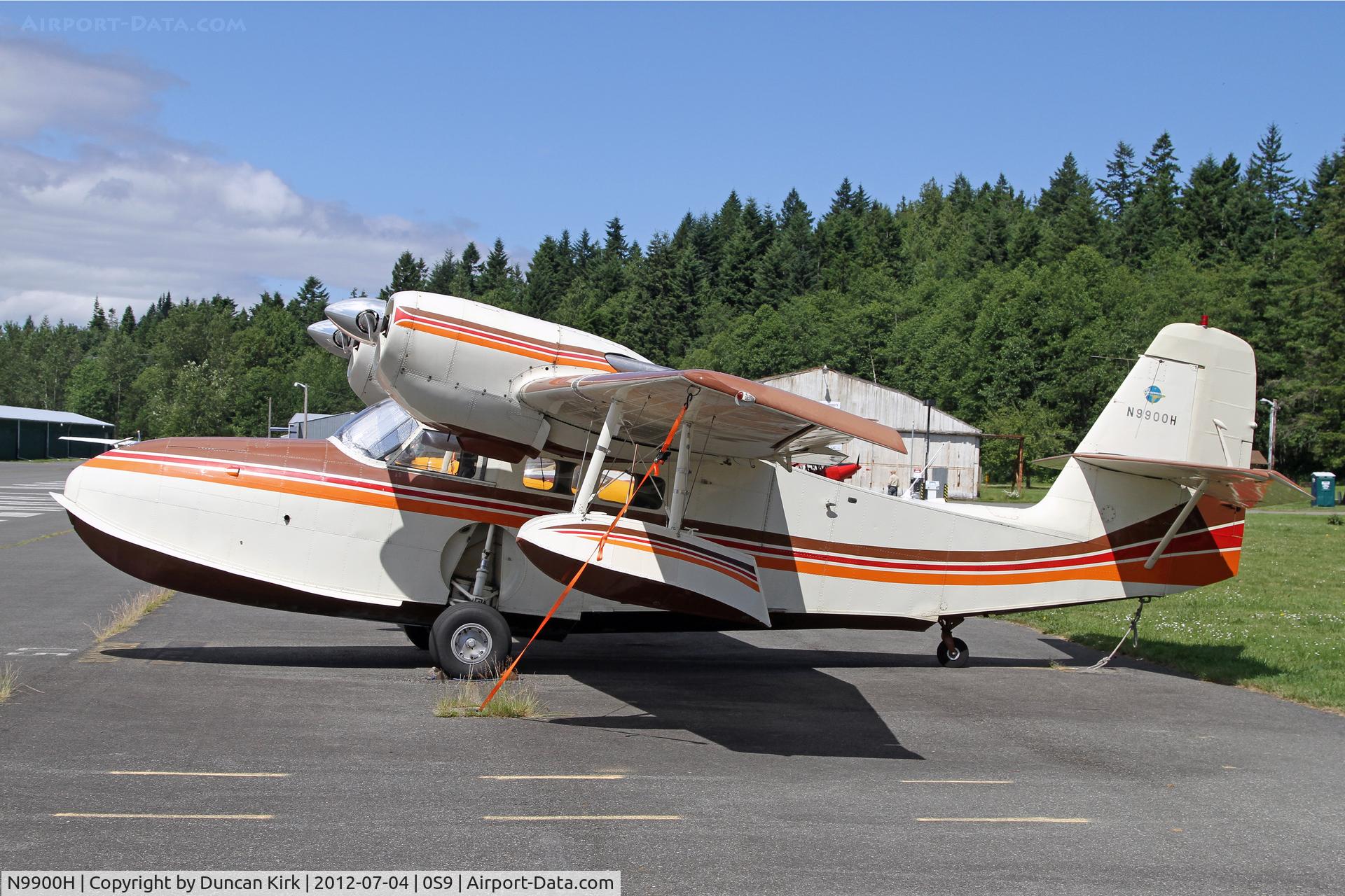 N9900H, 1943 Grumman G-44 Widgeon C/N 1328, Nice Widgeon