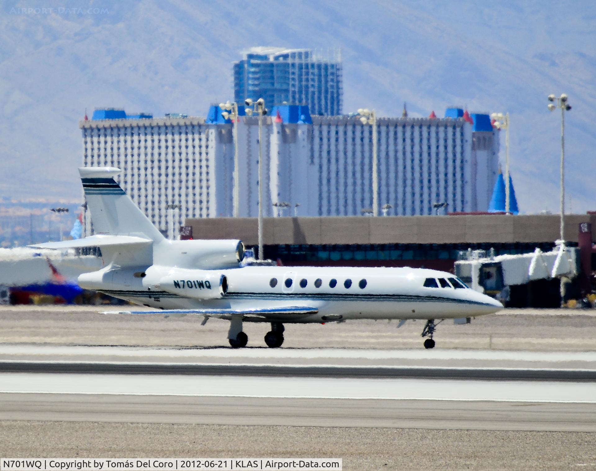 N701WQ, 2003 Dassault Mystere Falcon 50 C/N 333, N701WQ 2003 Dassault Aviation MYSTERE-FALCON 50 C/N 333

- Las Vegas - McCarran International (LAS / KLAS)
USA - Nevada, June 21, 2012
Photo: Tomás Del Coro