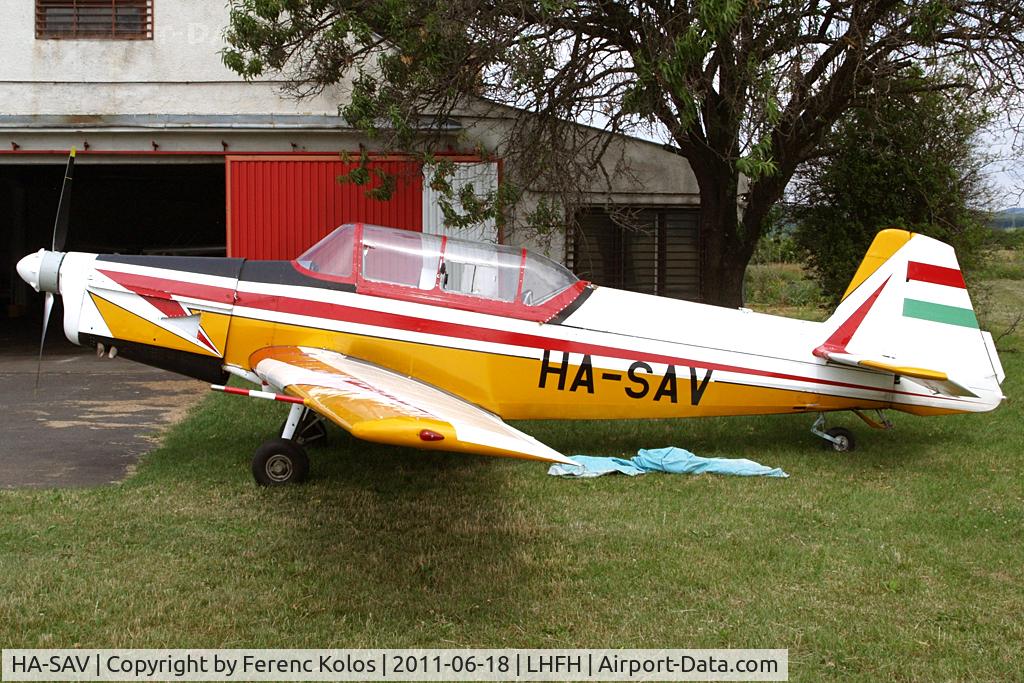 HA-SAV, 1974 Zlin Z-526F Trener Master C/N 1293, Farkashegy