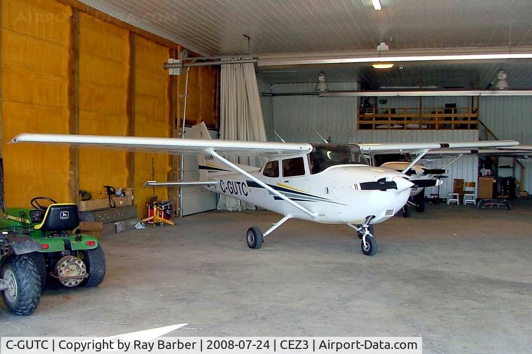 C-GUTC, 2001 Cessna 172S C/N 172S8756, Seen here at Edmonton/Cooking Lake~C