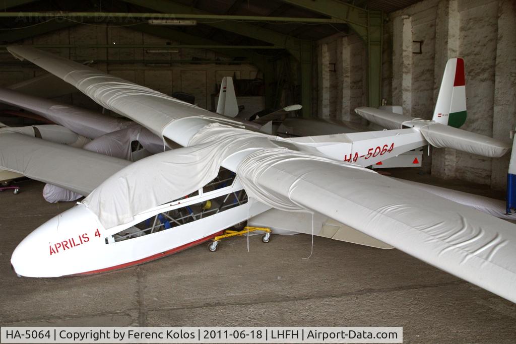HA-5064, 2007 Schleicher Ka-7 Rhonadler C/N 7106, Farkashegy