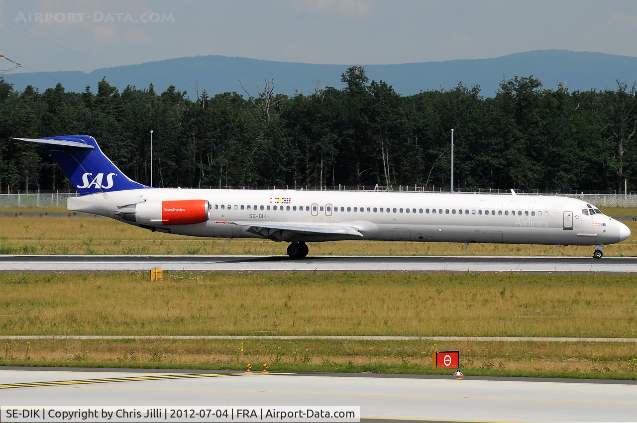 SE-DIK, 1988 McDonnell Douglas MD-82 (DC-9-82) C/N 49728, Scandinavian Airlines