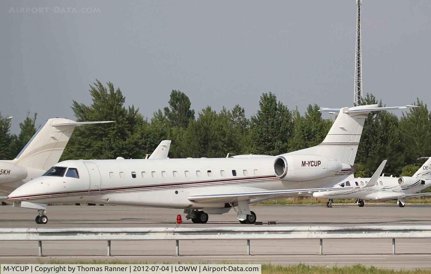 M-YCUP, 2002 Embraer EMB-135BJ Legacy C/N 14500555, Embraer 135