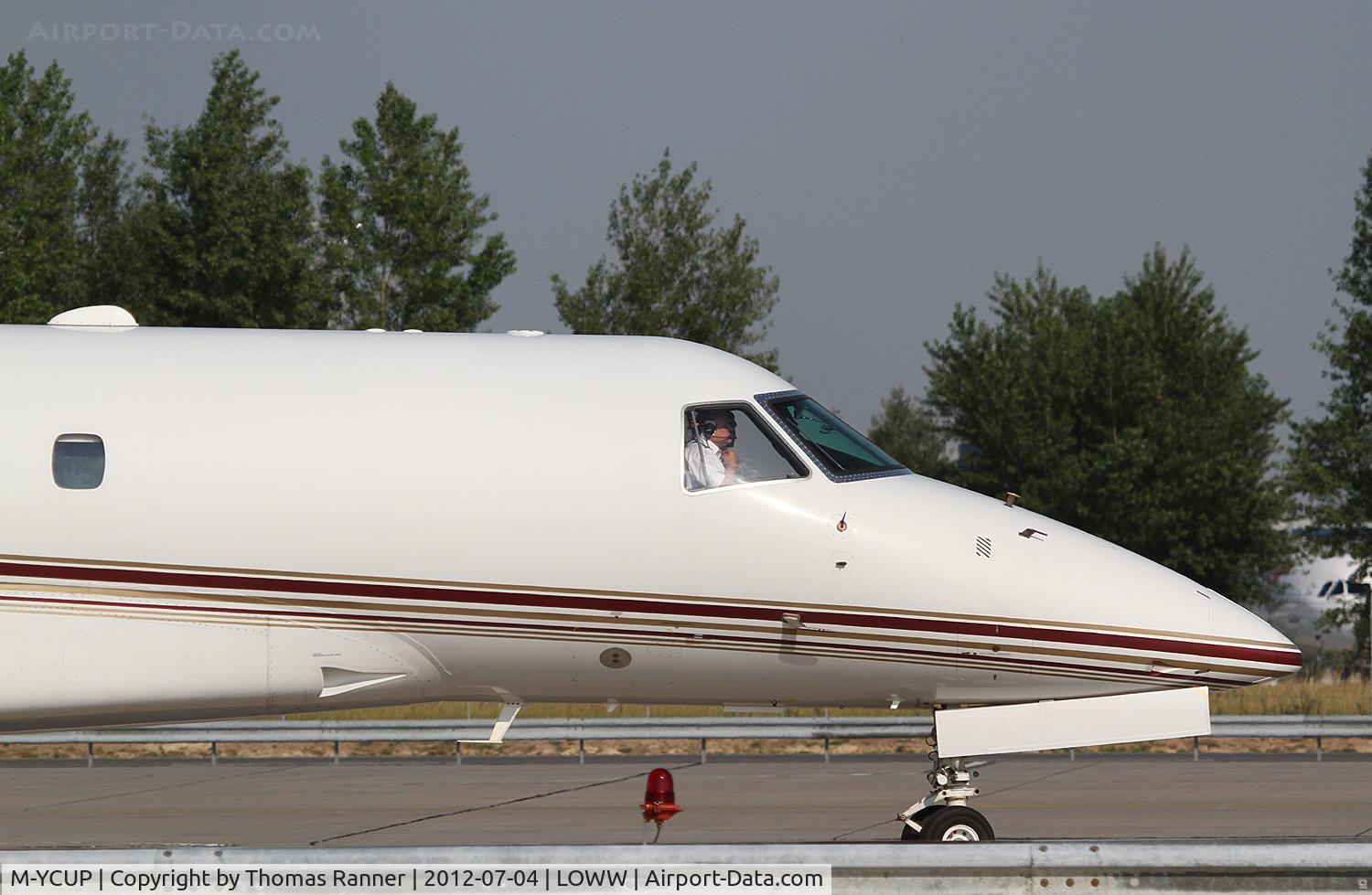M-YCUP, 2002 Embraer EMB-135BJ Legacy C/N 14500555, Embraer 135