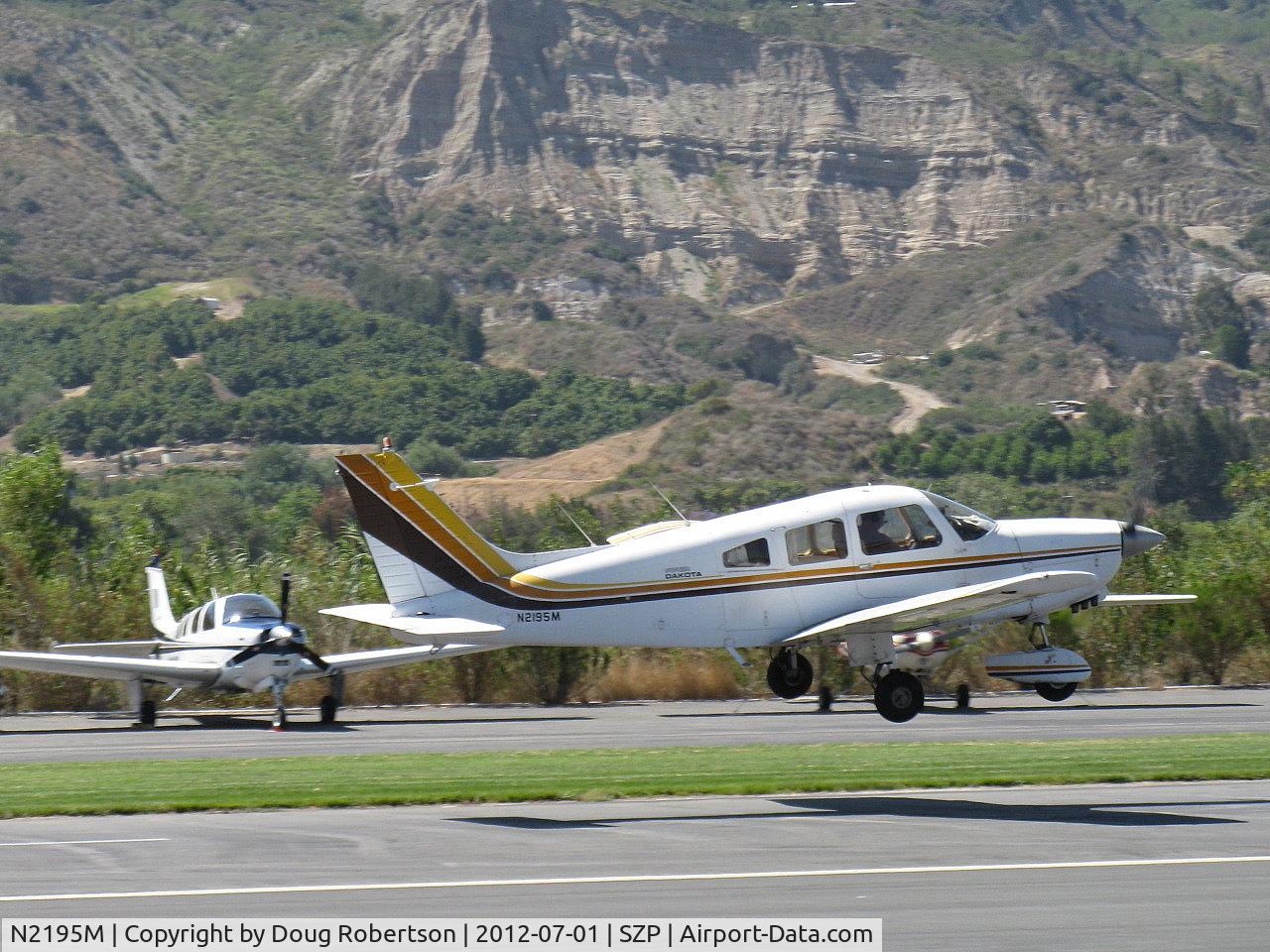 N2195M, 1979 Piper PA-28-236 Dakota C/N 28-7911090, 1979 Piper PA-28-236 DAKOTA, Lycoming O-540-J3A5D 235 Hp, another takeoff climb Rwy 22