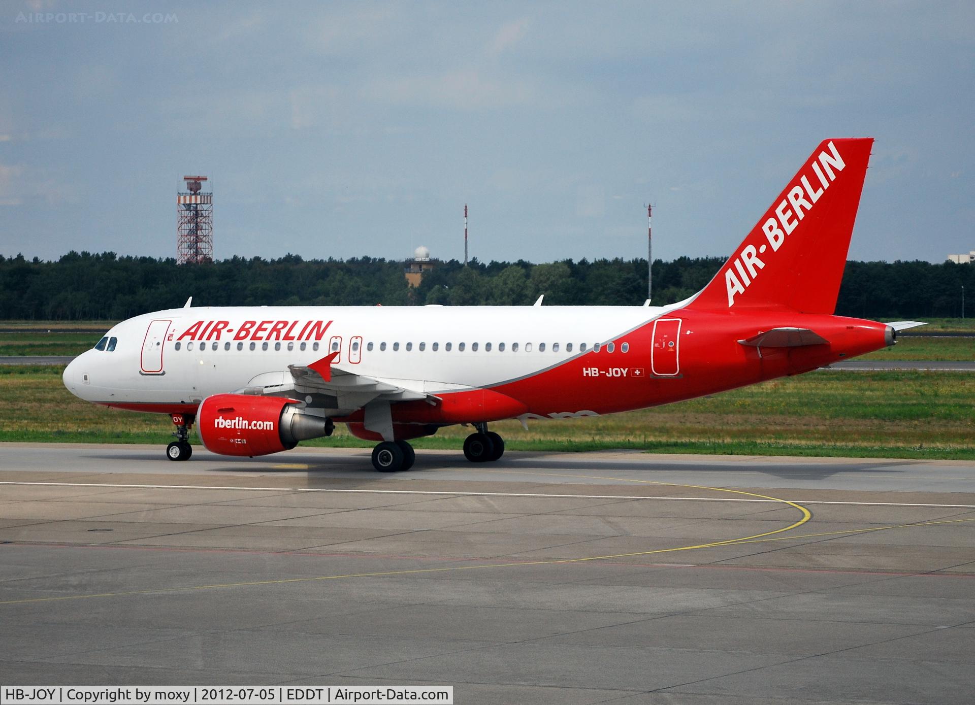 HB-JOY, 2007 Airbus A319-111 C/N 3245, Airbus A319-112 at Berlin Tegel.