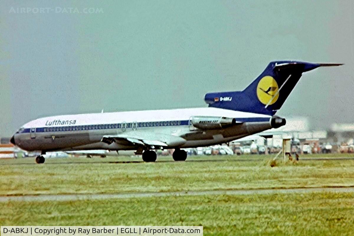 D-ABKJ, 1975 Boeing 727-230 C/N 20918, Boeing 727-230 [20918] (Lufthansa) Heathrow~G 01/07/1977. Taken from a slide in 1977