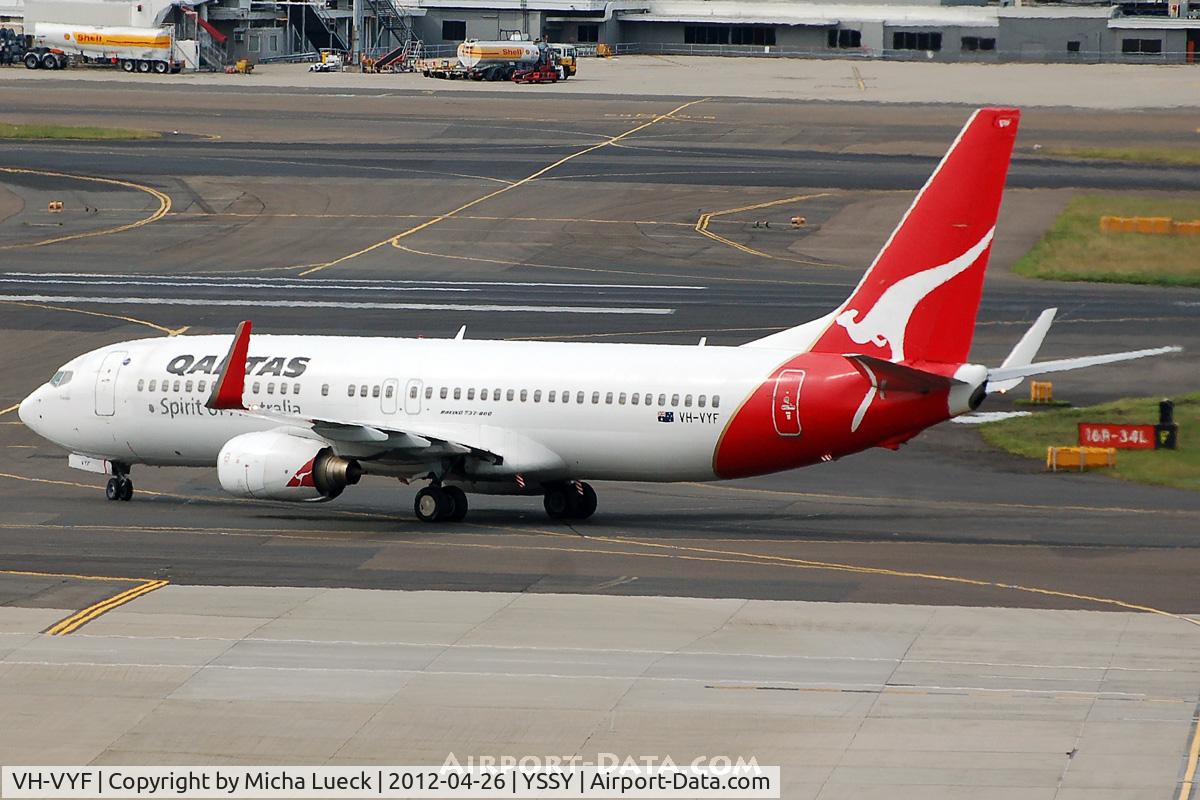 VH-VYF, 2005 Boeing 737-838 C/N 33994, At Sydney