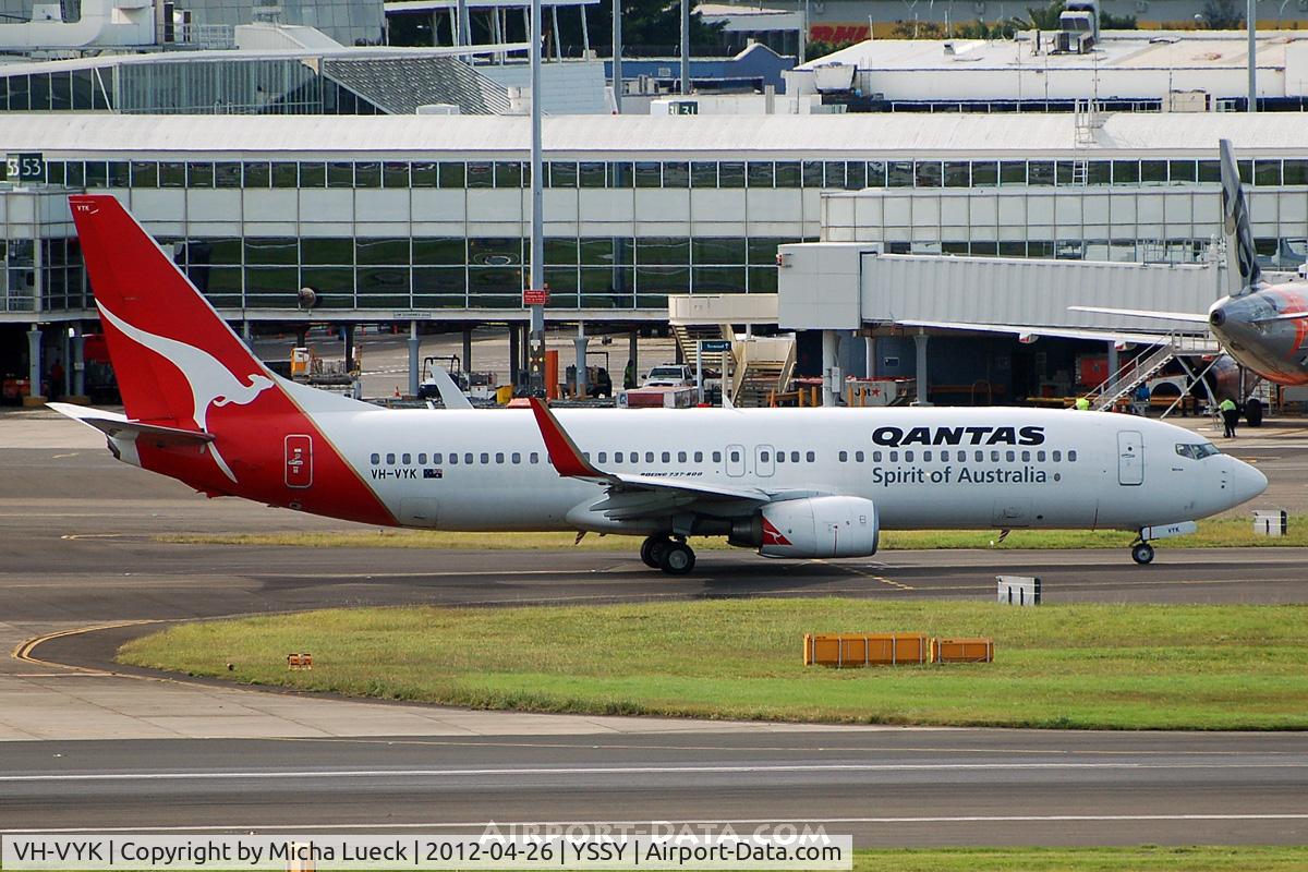 VH-VYK, 2005 Boeing 737-838 C/N 34183, At Sydney