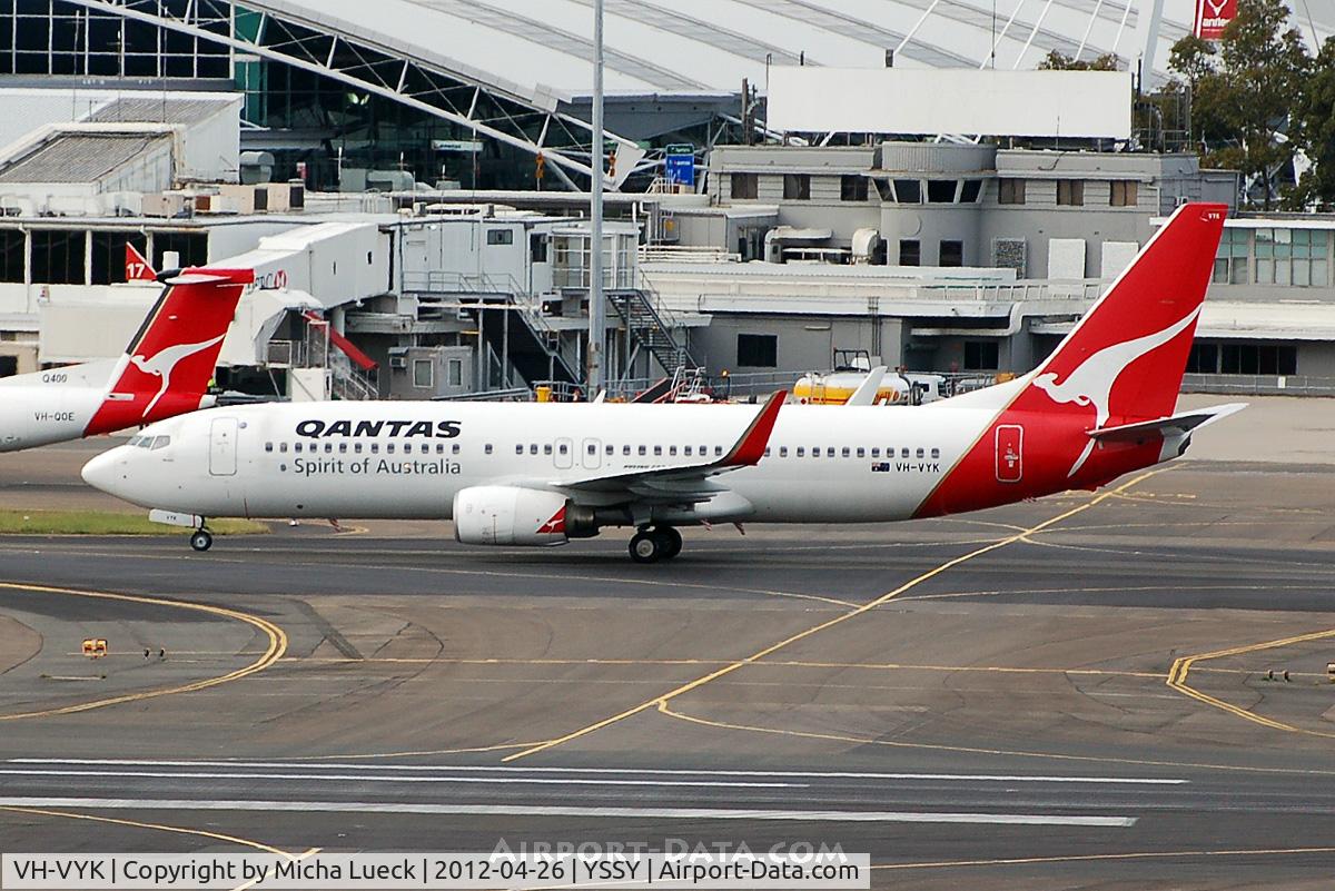 VH-VYK, 2005 Boeing 737-838 C/N 34183, At Sydney