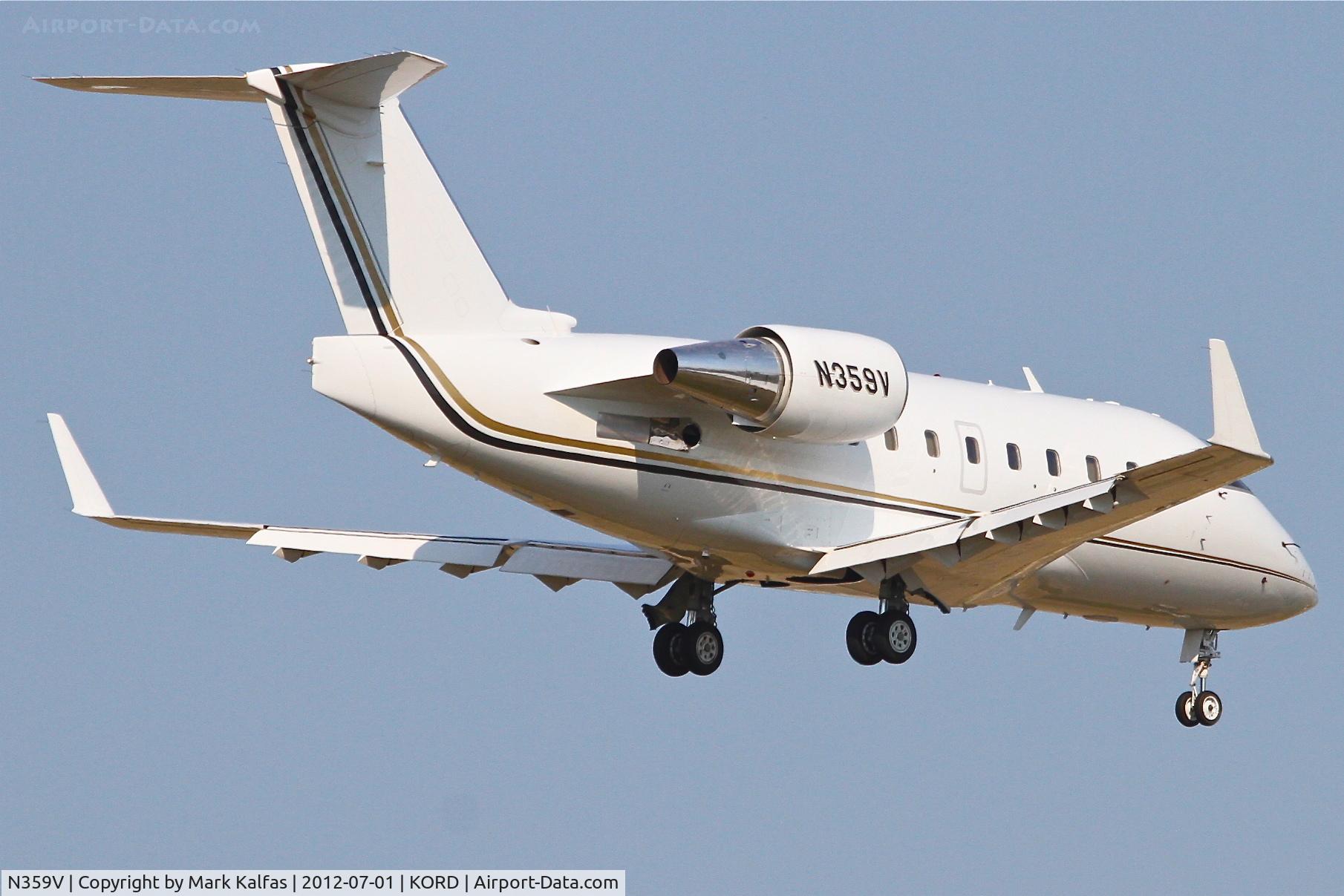 N359V, 1997 Canadair Challenger 604 (CL-600-2B16) C/N 5349, Valmont Industries, Inc. Canadair CL-600-2B16 arriving RWY 14R KORD.