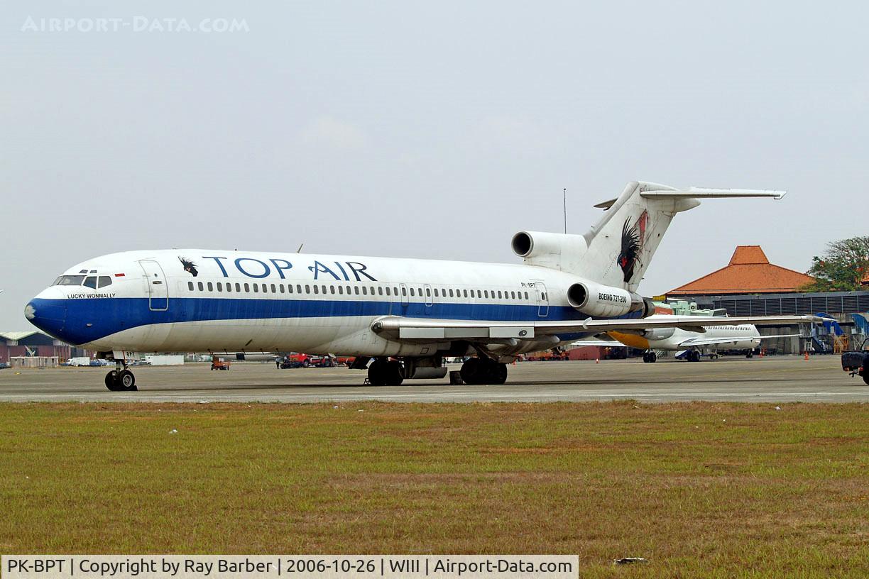 PK-BPT, 1973 Boeing 727-227 C/N 20736, Boeing 727-227 [20736] (Top Air) Jakarta-Soekarno Hatta Int ~PK 26/10/2006. Seen in store here. Now broken up.