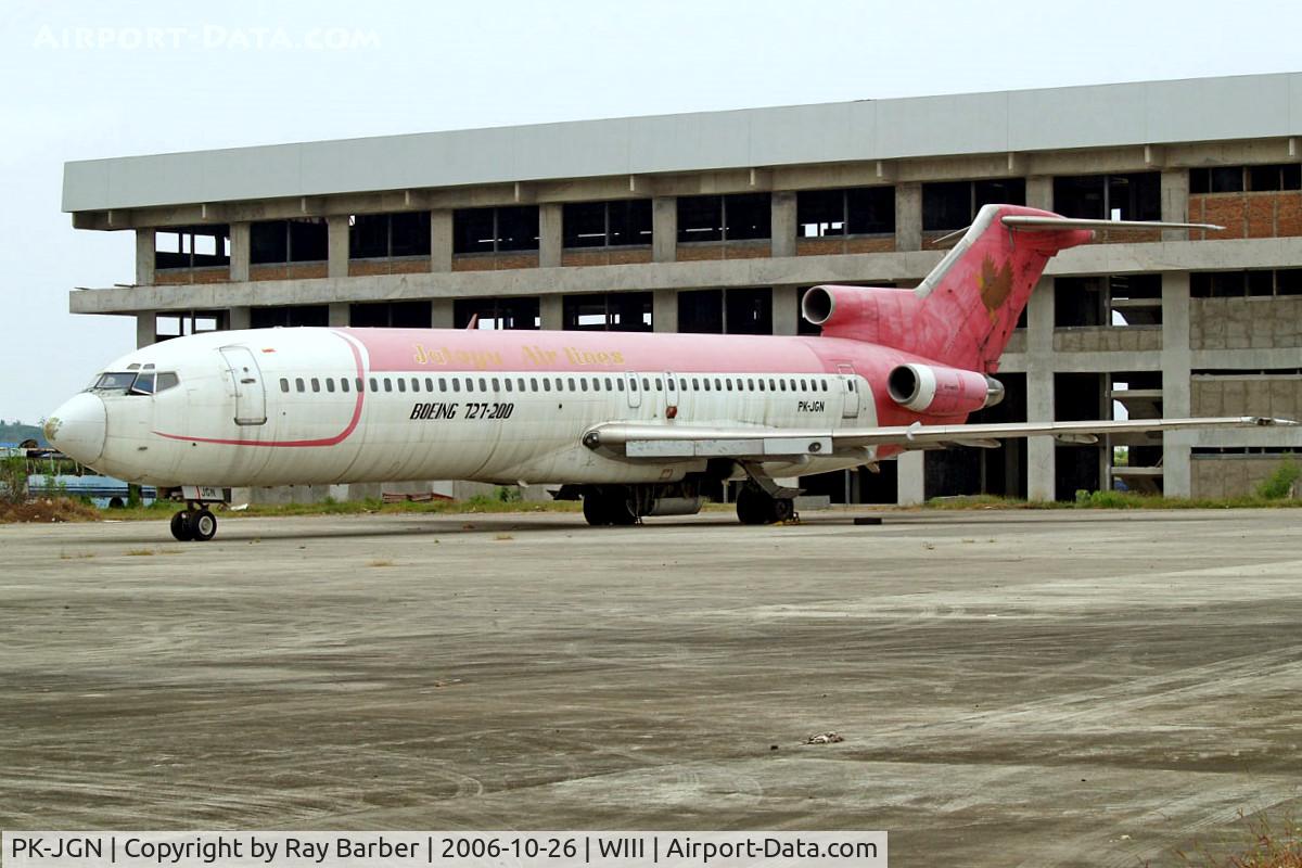 PK-JGN, 1978 Boeing 727-223 C/N 21384, Boeing 727-223 [21384] (Jatayu Airlines) Jakarta-Soekarno Hatta Int~PK 26/10/2006. Seen stored here.