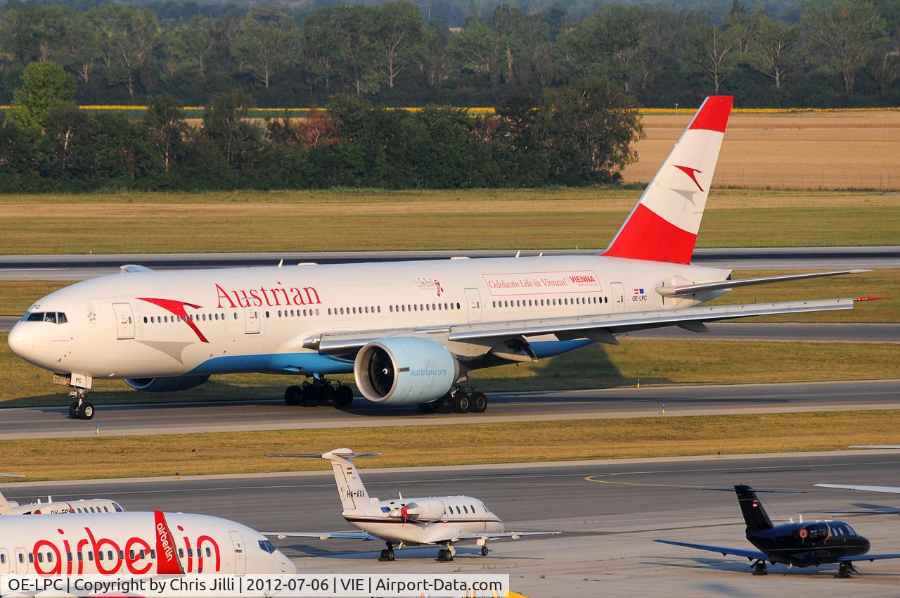 OE-LPC, 2002 Boeing 777-2Z9/ER C/N 29313, Austrian