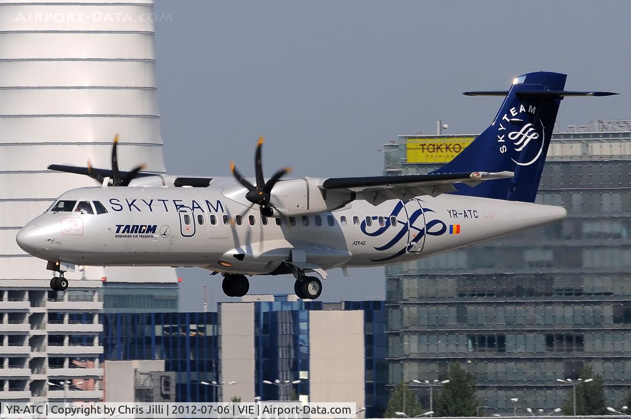 YR-ATC, 1998 ATR 42-512 C/N 589, TAROM