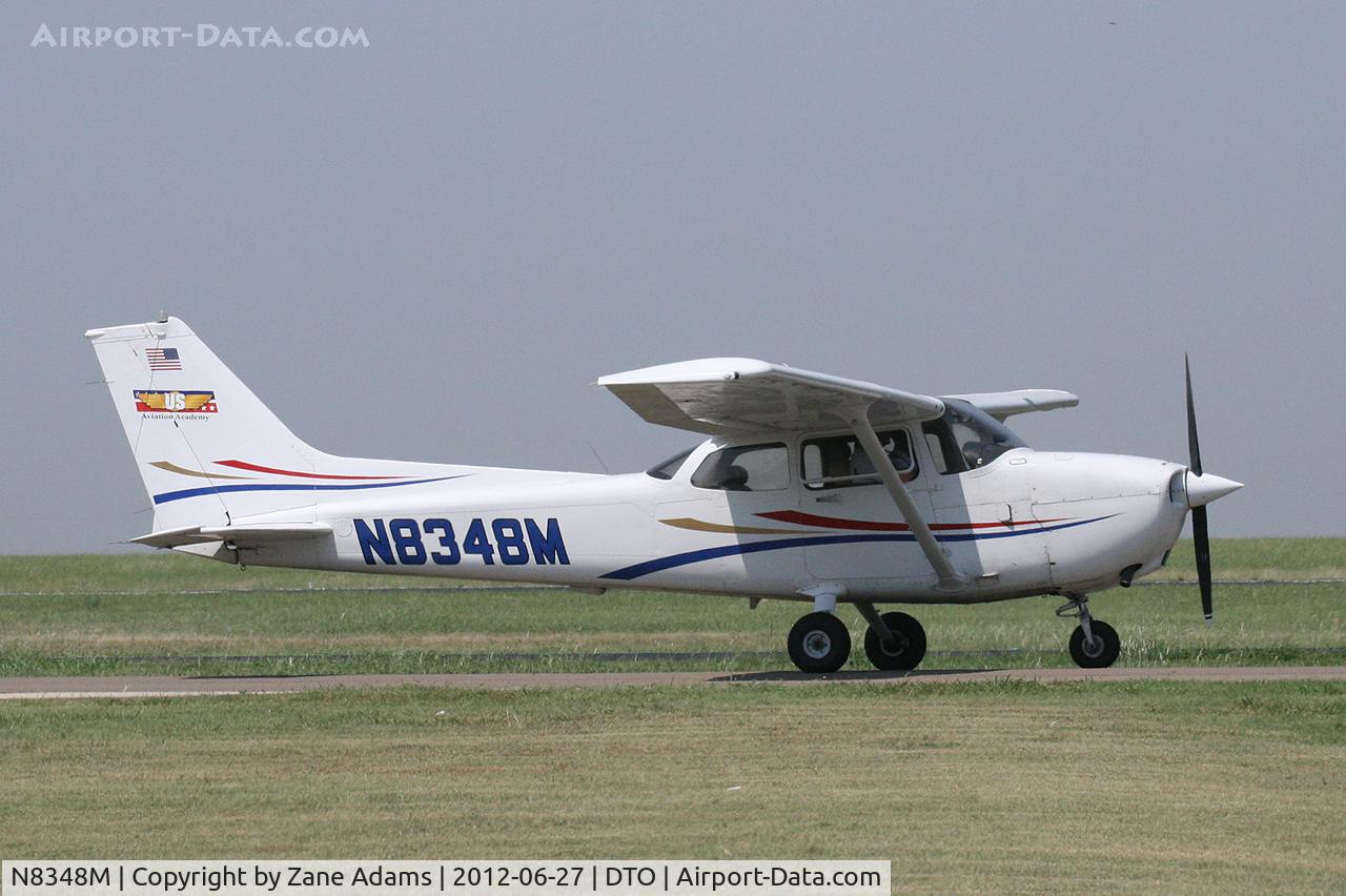N8348M, 1998 Cessna 172R C/N 17280589, At Denton Municipal Airport