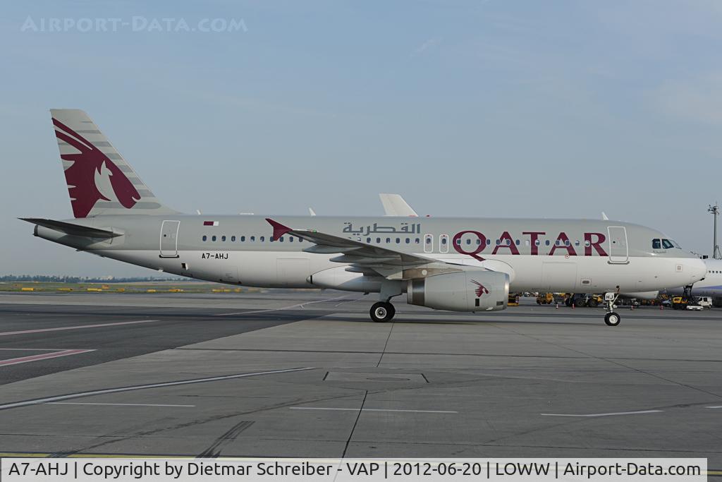 A7-AHJ, 2011 Airbus A320-232 C/N 4784, Qatar Airways Airbus 320