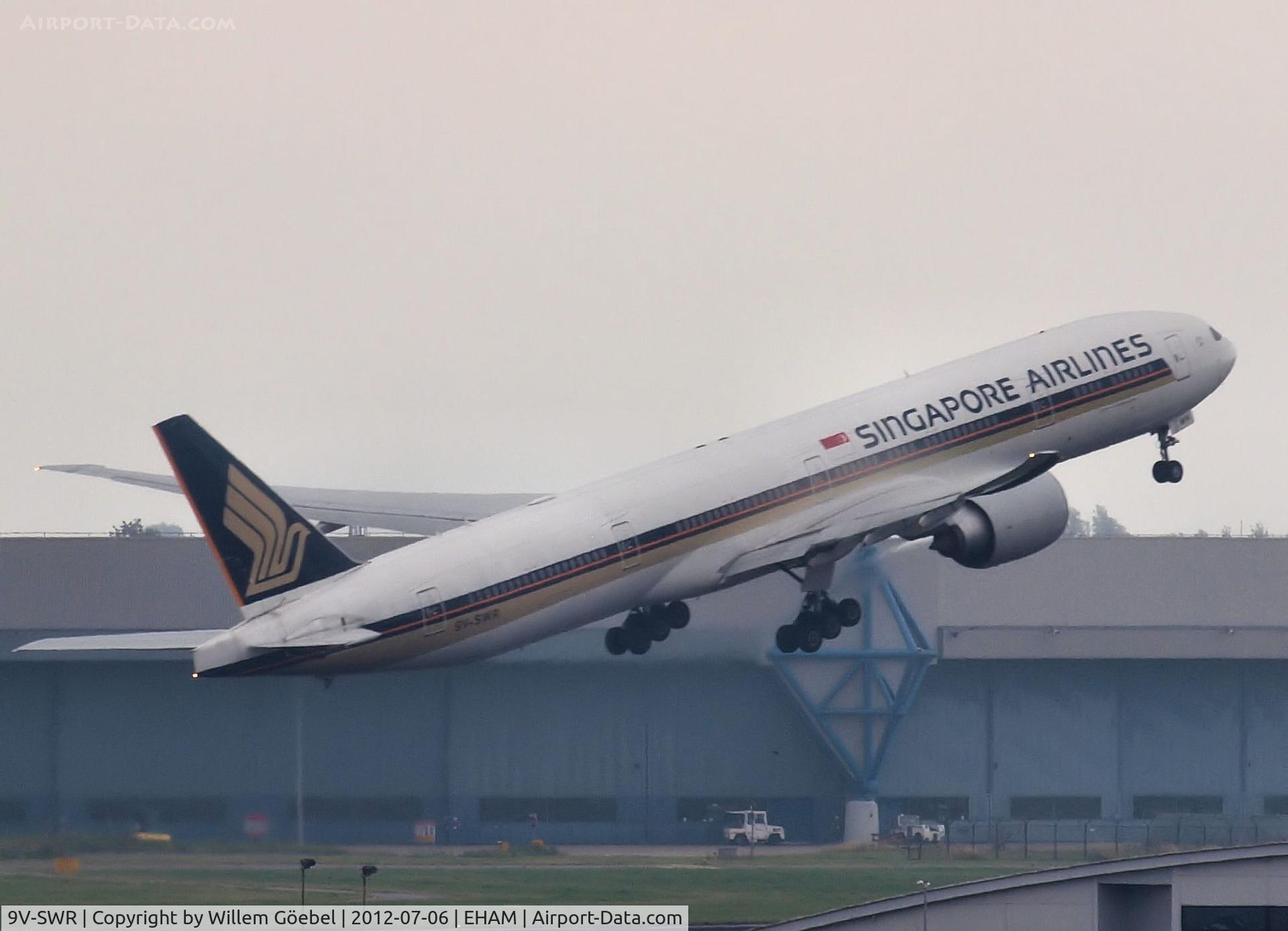 9V-SWR, 2008 Boeing 777-312/ER C/N 34583, Take off from runway L18 of Schiphol Airport
