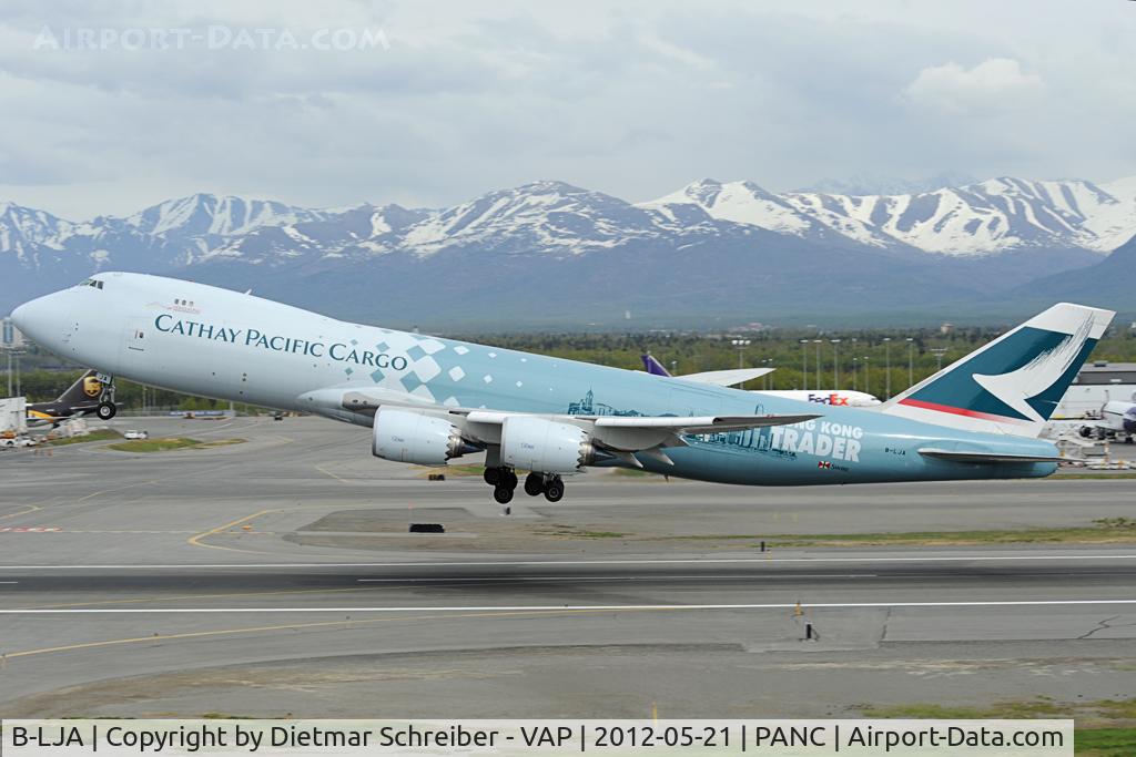 B-LJA, 2011 Boeing 747-867F/SCD C/N 39238, Cathay Pacific Boeing 747-8