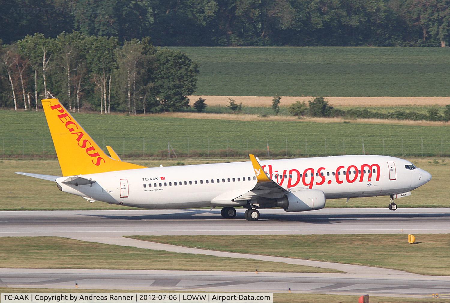 TC-AAK, 2007 Boeing 737-8FH C/N 35094/2195, Pegasus Boeing 737