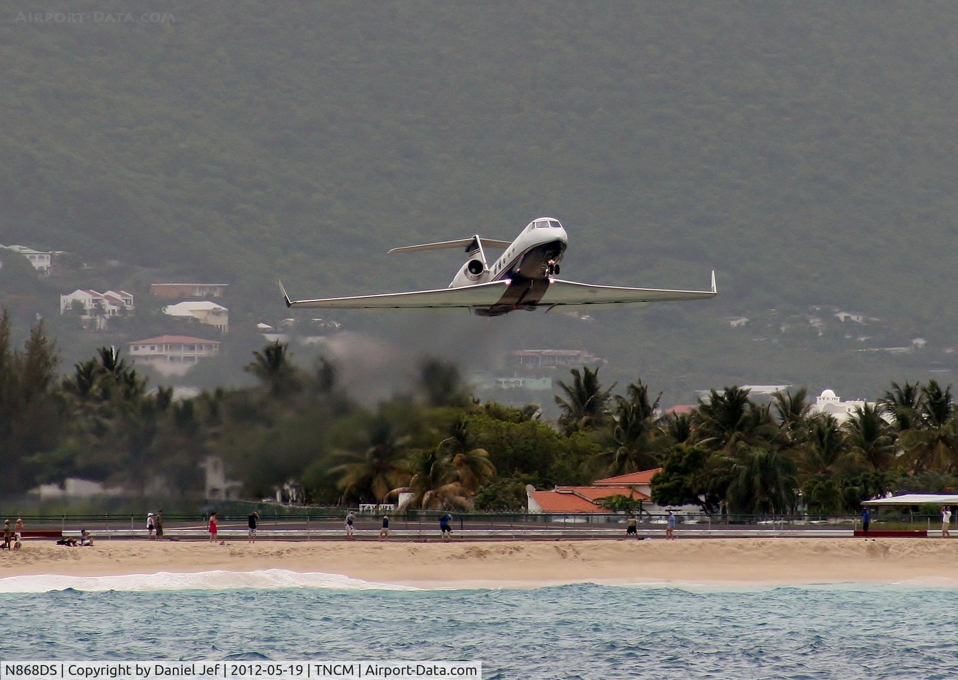N868DS, 1973 Gulfstream Aerospace G1159B C/N 123, N868DS
