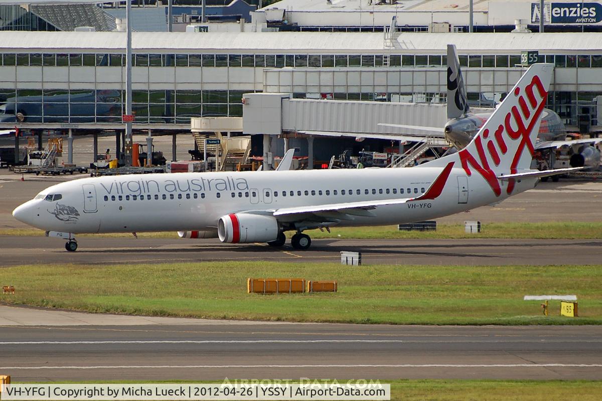 VH-YFG, 2012 Boeing 737-8FE C/N 40999, At Sydney