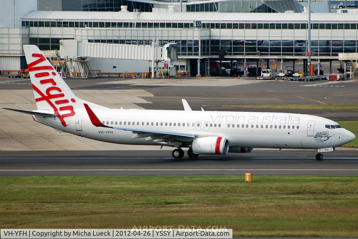 VH-YFH, 2011 Boeing 737-8FE C/N 40996, At Sydney