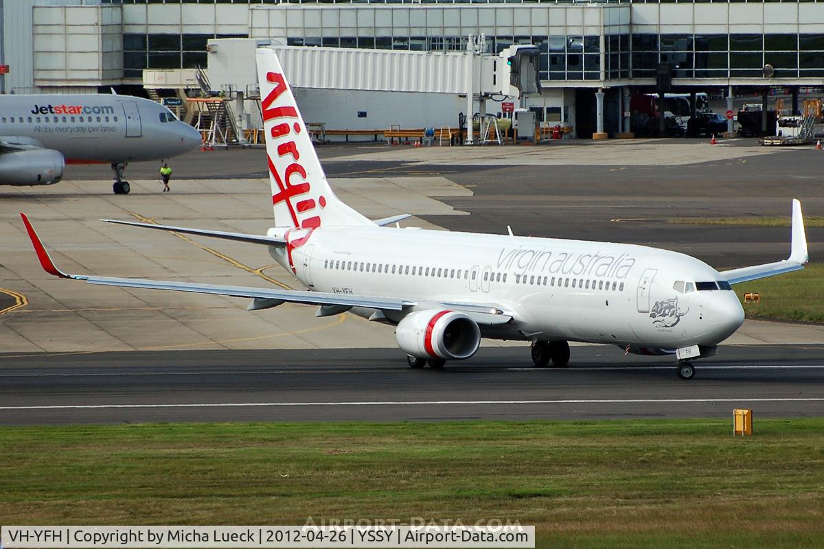 VH-YFH, 2011 Boeing 737-8FE C/N 40996, At Sydney