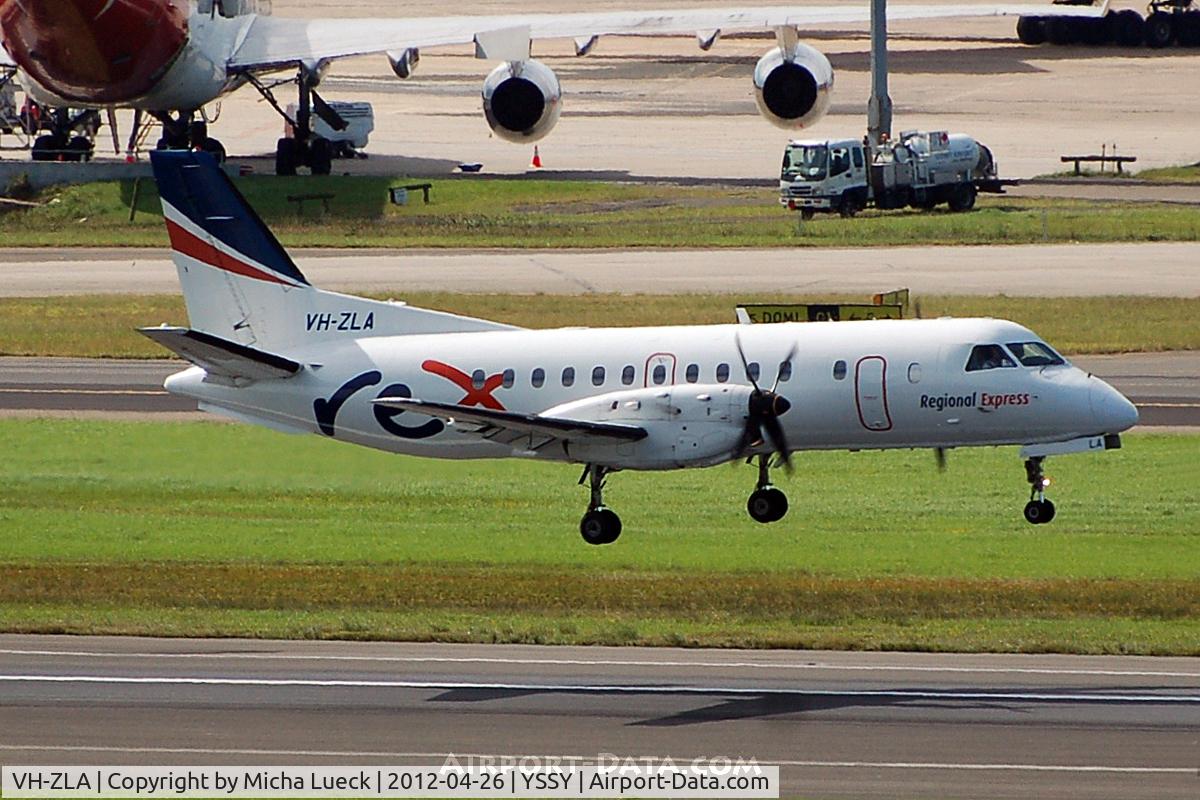 VH-ZLA, 1995 Saab SF340B C/N 340B-371, At Sydney