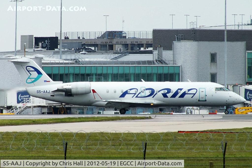 S5-AAJ, 2004 Bombardier CRJ-200ER (CL-600-2B19) C/N 8010, Adria Airways