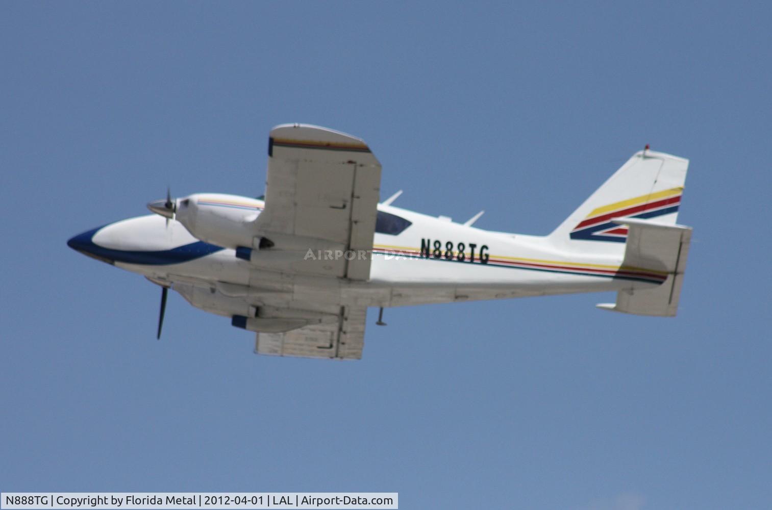 N888TG, 1976 Piper PA-23-250 C/N 27-7654032, Piper PA-23-250