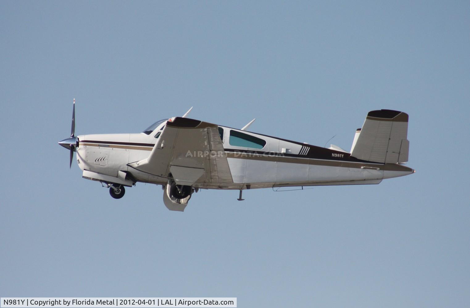 N981Y, 1967 Beech V35 Bonanza C/N D-8503, Beech V35
