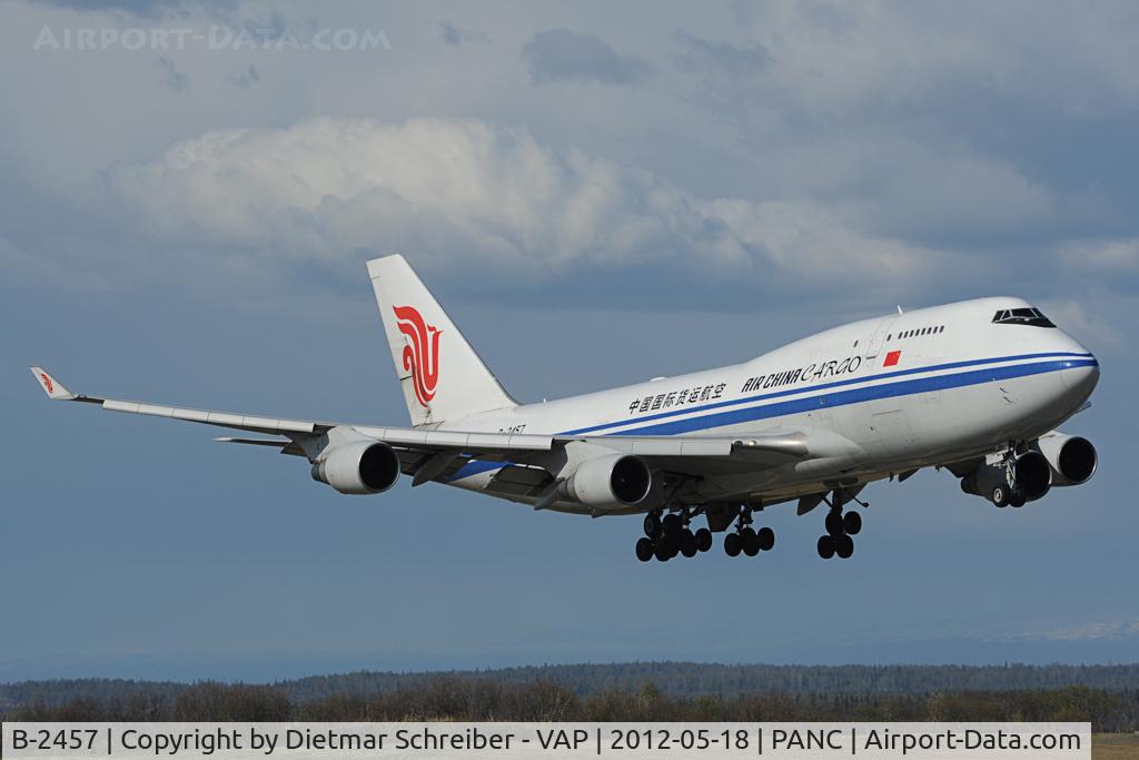 B-2457, 2002 Boeing 747-412/BCF C/N 27067, Air China Boeing 747-400