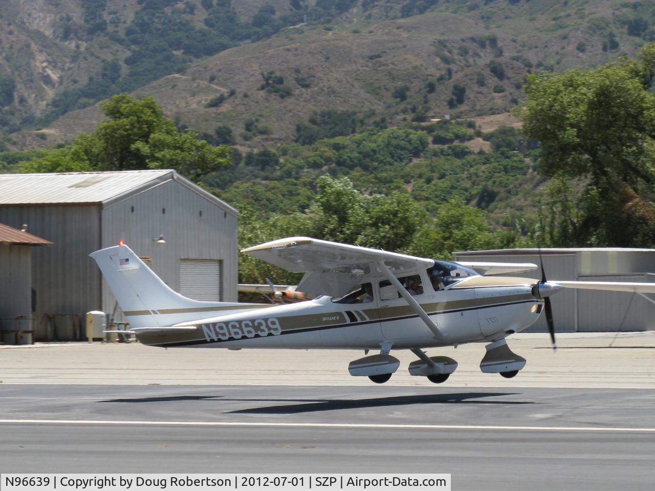 N96639, 1979 Cessna 182Q Skylane C/N 18266789, 1979 Cessna 182Q SKYLANE II, Continental O-470-U 230 Hp, landing Rwy 22