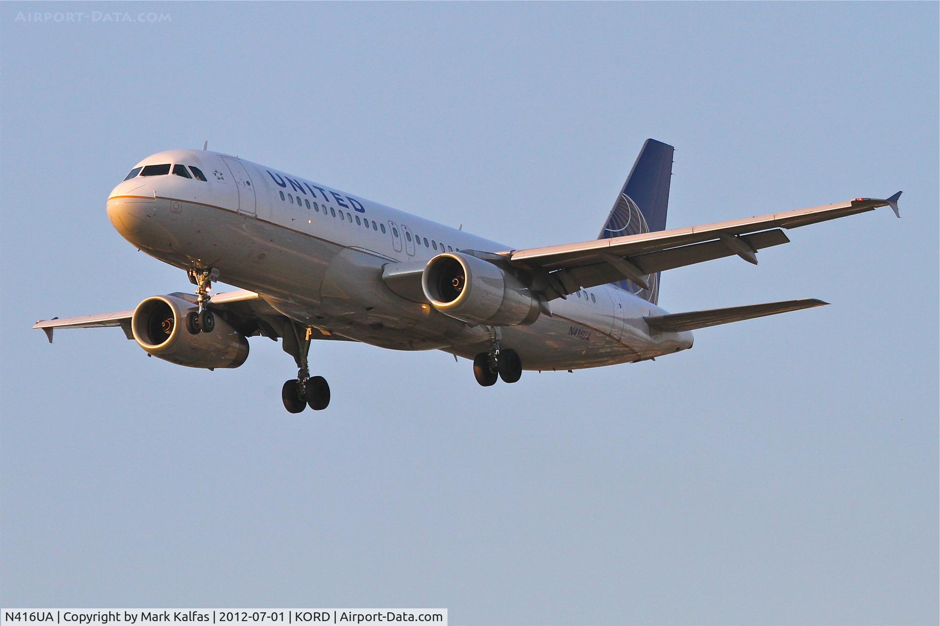 N416UA, 1994 Airbus A320-232 C/N 479, United Airlines Airbus A320-232, UAL998 arriving from Seattle-Tacoma International / KSEA, RWY 28 approach KORD.