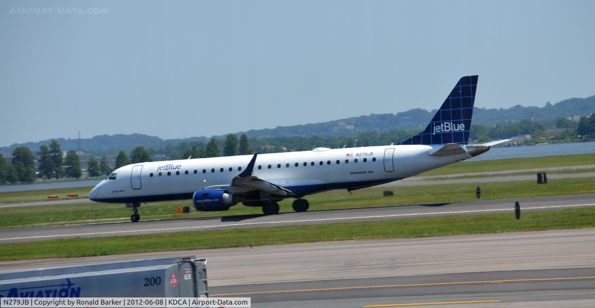 N279JB, 2007 Embraer 190AR (ERJ-190-100IGW) C/N 19000090, DCA, VA