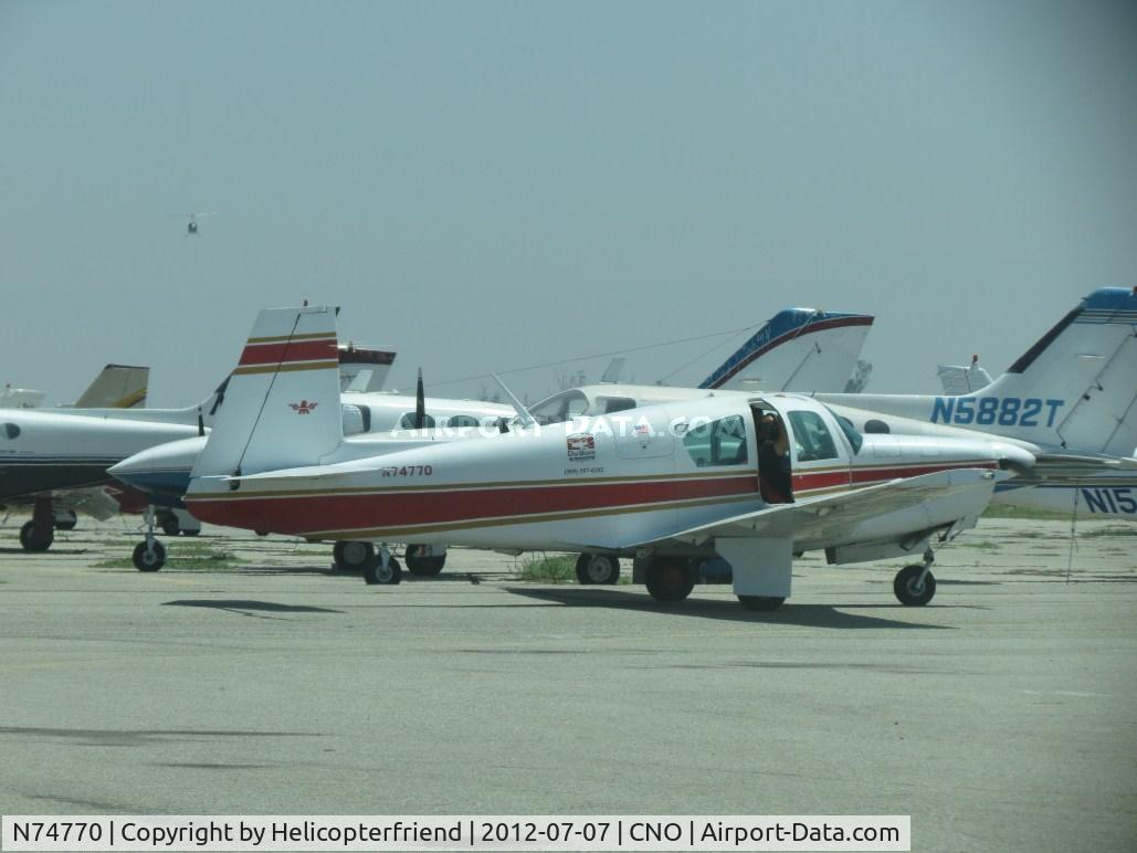 N74770, 1961 Mooney M20B Mark 21 C/N 1770, Taxiing towards the runway