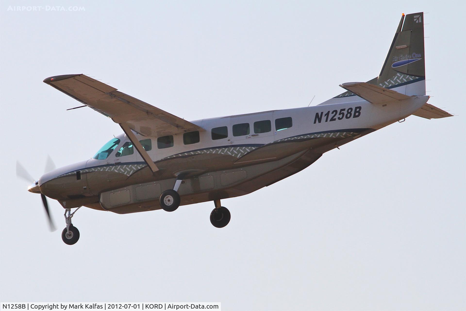 N1258B, 2007 Cessna 208B Grand Caravan C/N 208B1258, Multi-Aero Cessna 208B, WBR114 arriving from Decatur, Illinois/KDEC, RWY 28 approach KORD.