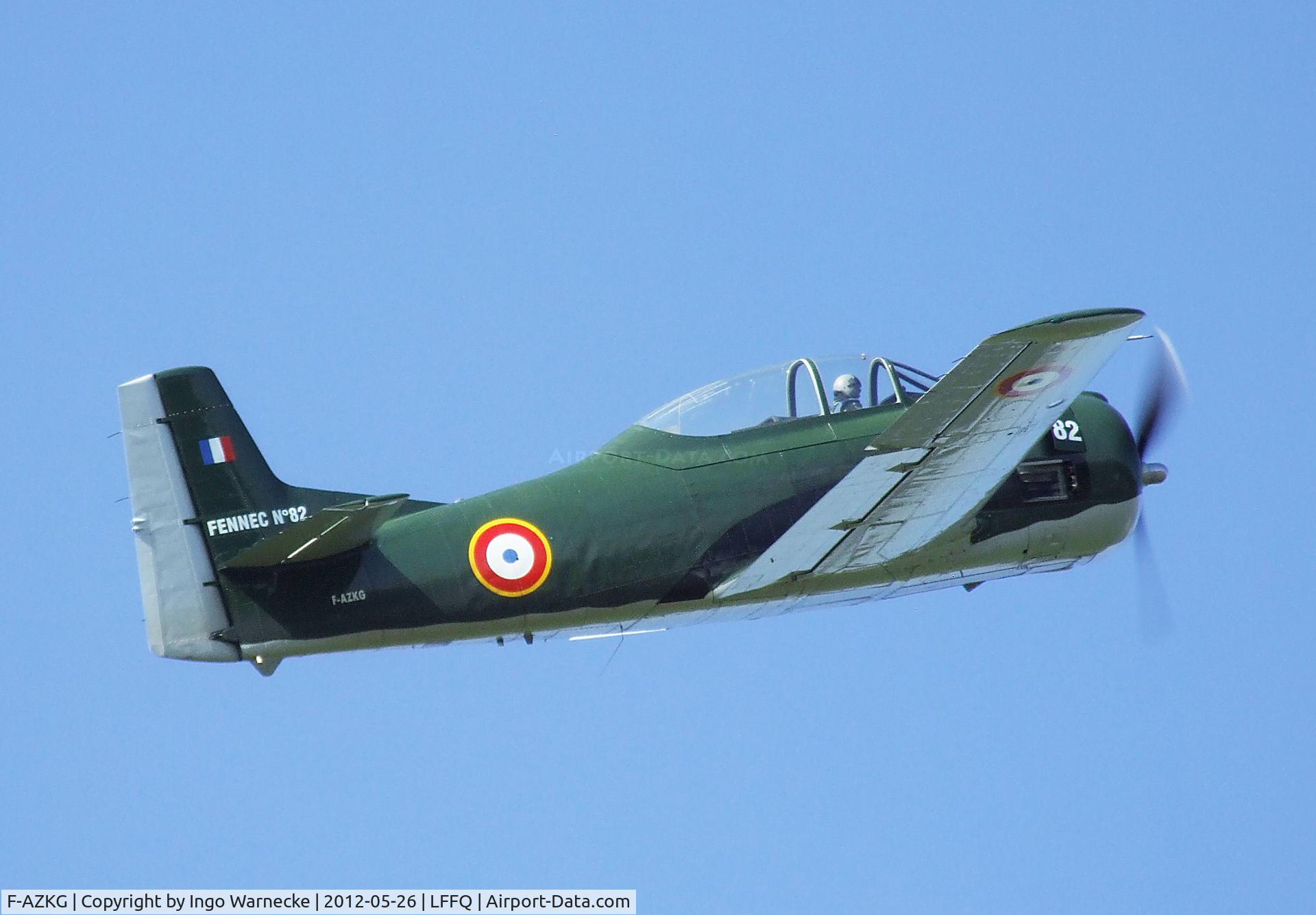 F-AZKG, 1951 North American T-28A Fennec C/N 174-111, North American T-28A Fennec (Trojan) at the Meeting Aerien 2012, La-Ferte-Alais