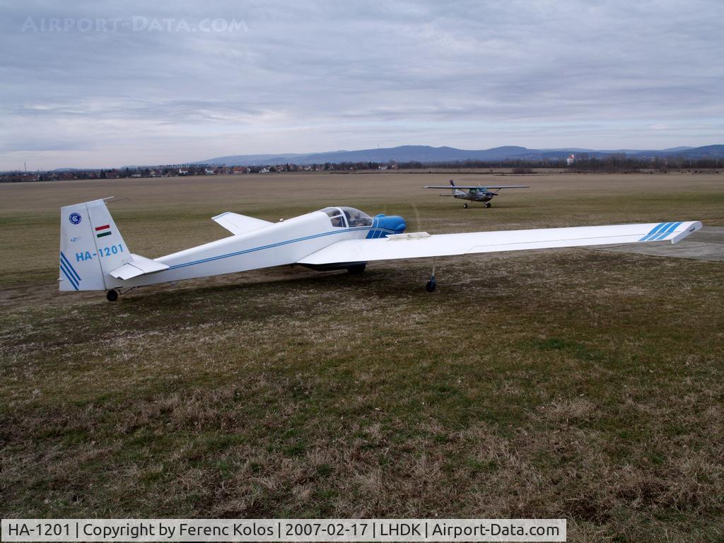 HA-1201, 2000 Scheibe SF-25C Falke C/N 4205, Dunakeszi