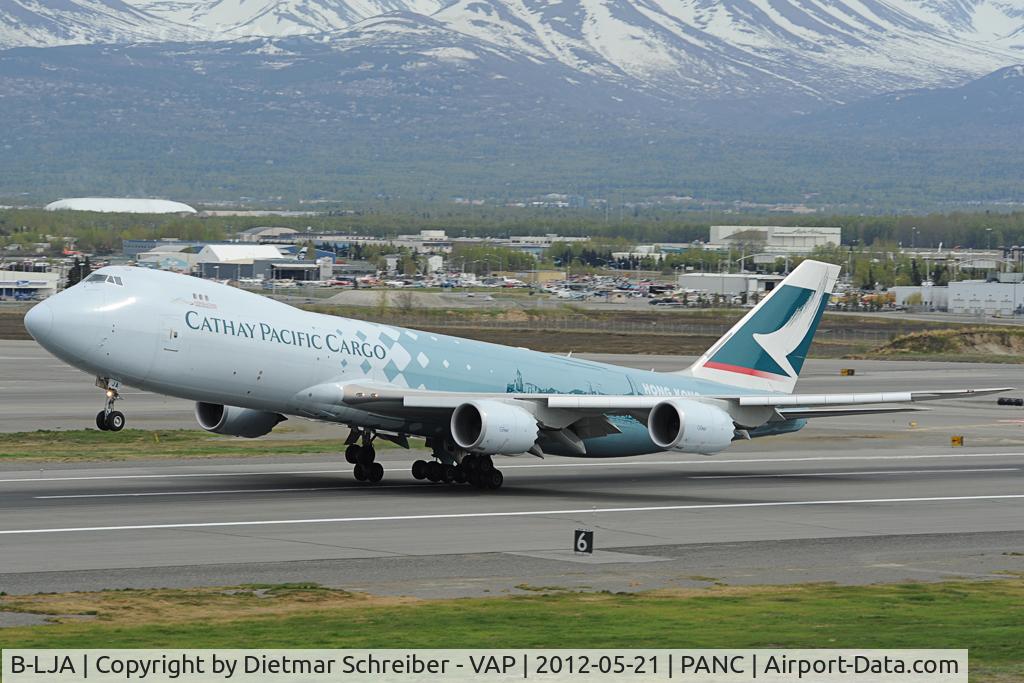B-LJA, 2011 Boeing 747-867F/SCD C/N 39238, Cathay Pacific Boeing 747-8