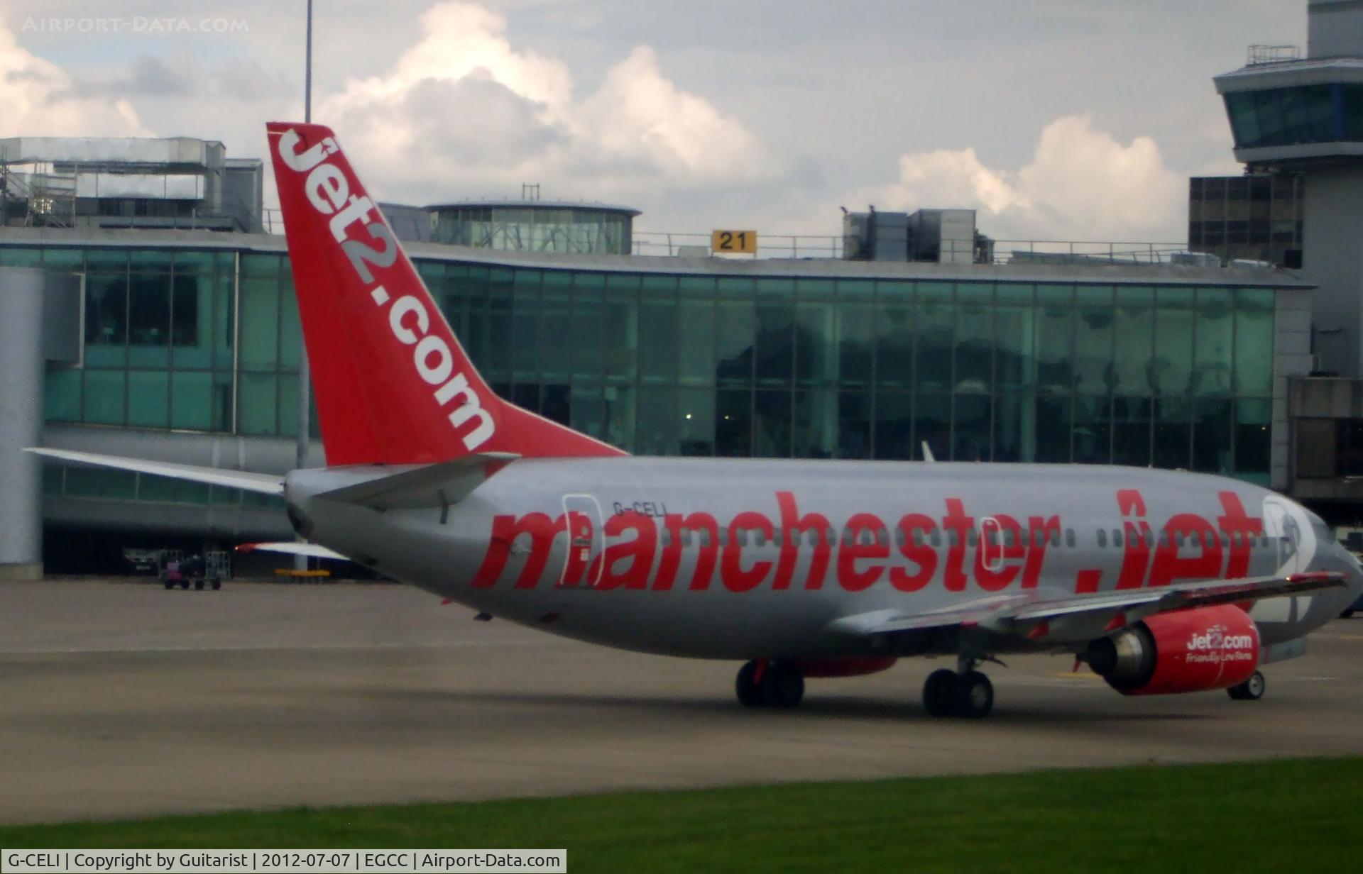 G-CELI, 1986 Boeing 737-330 C/N 23526, Not much happening around this old girl