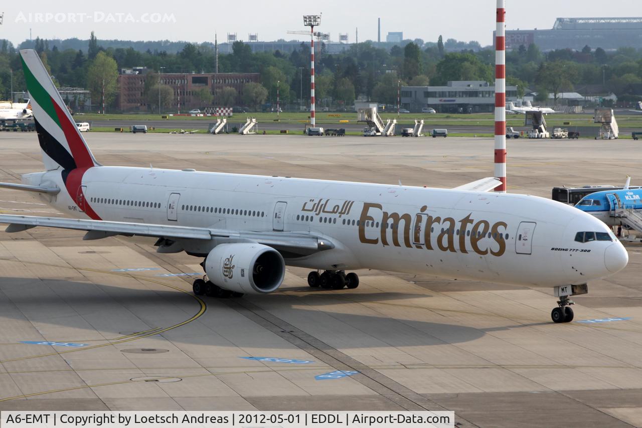 A6-EMT, 2002 Boeing 777-31H C/N 32699, UAE056 Dusseldorf to Dubai (DUB)