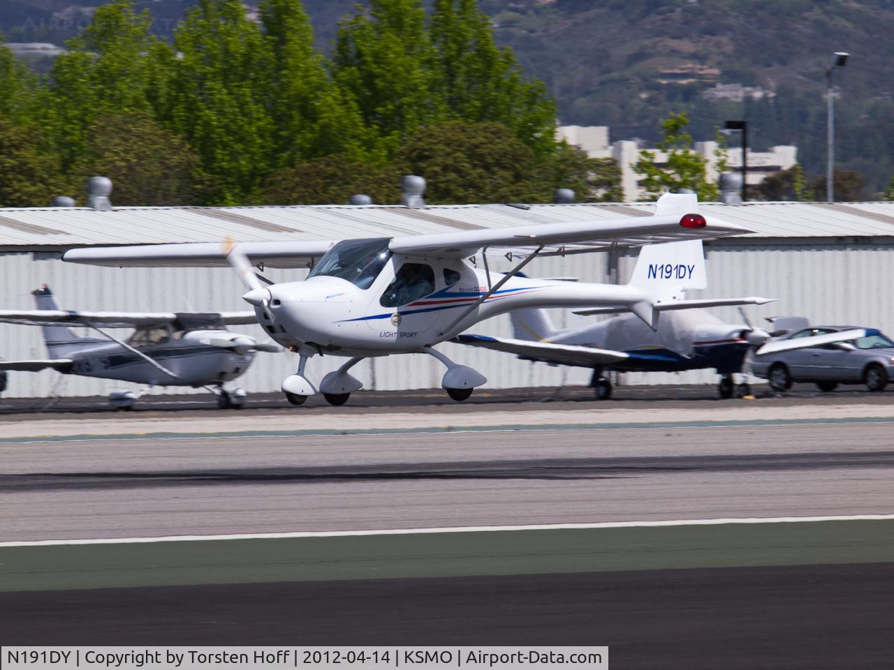 N191DY, 2007 Remos G-3/600 Mirage C/N 191, N191DY arriving on RWY 21