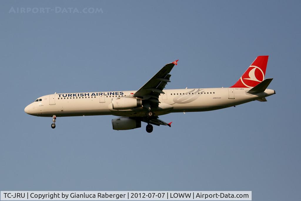 TC-JRU, 2011 Airbus A321-231 C/N 4788, TC-JRU @ VIE