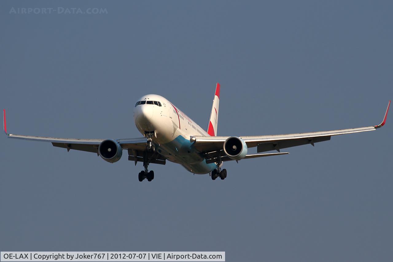 OE-LAX, 1992 Boeing 767-3Z9/ER C/N 27095, Austrian Airlines