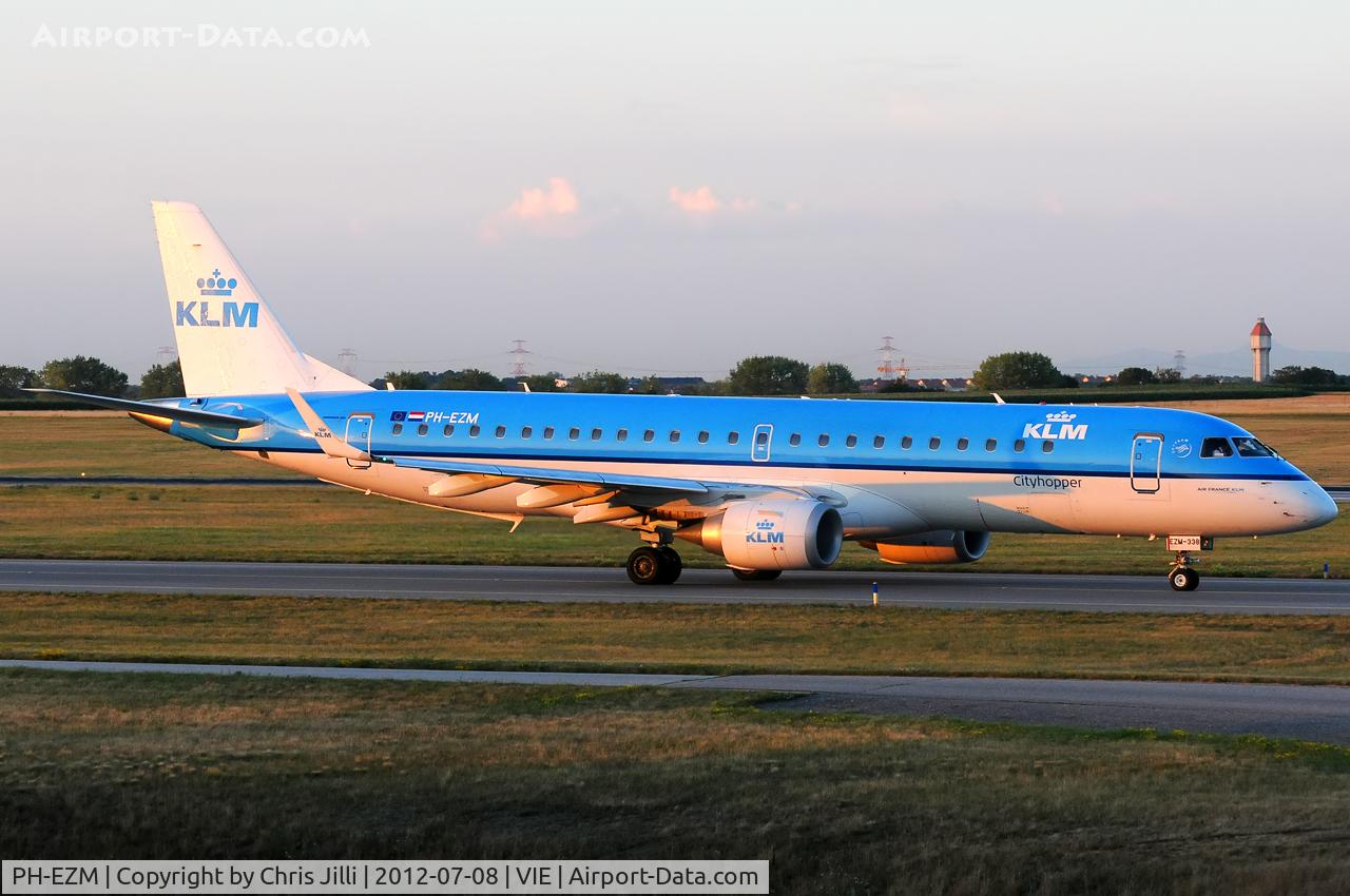 PH-EZM, 2010 Embraer 190LR (ERJ-190-100LR) C/N 19000338, KLM cityhopper