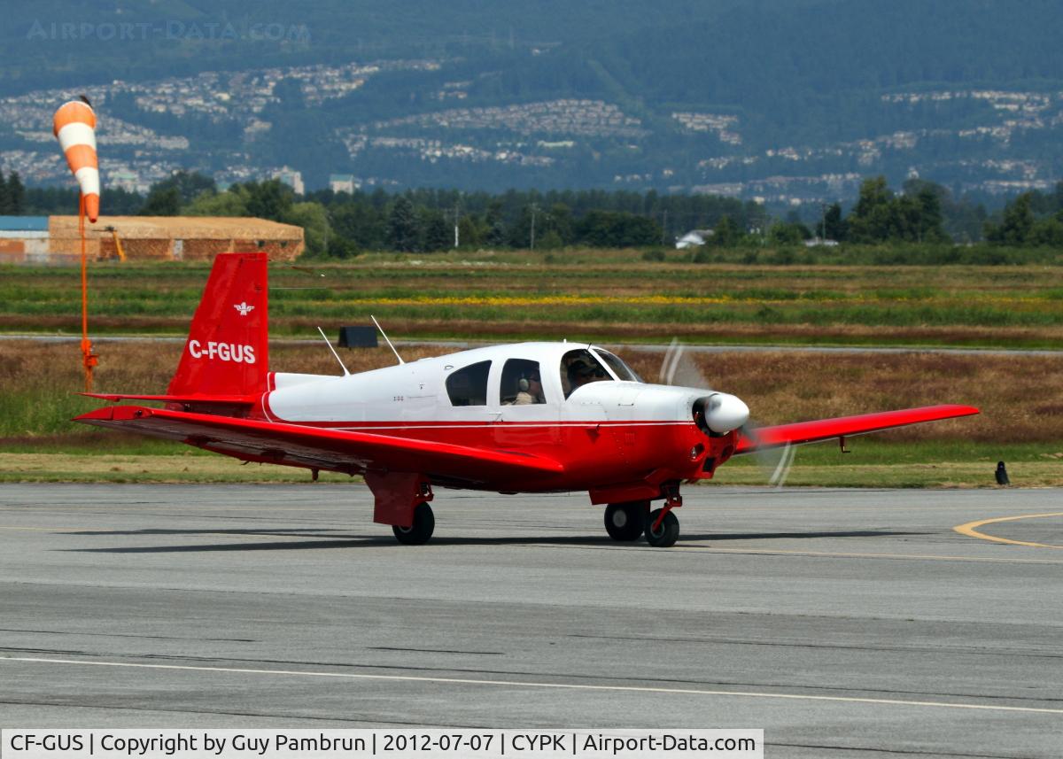 CF-GUS, 1961 Mooney M20B Mark 21 C/N 1874, About to depart