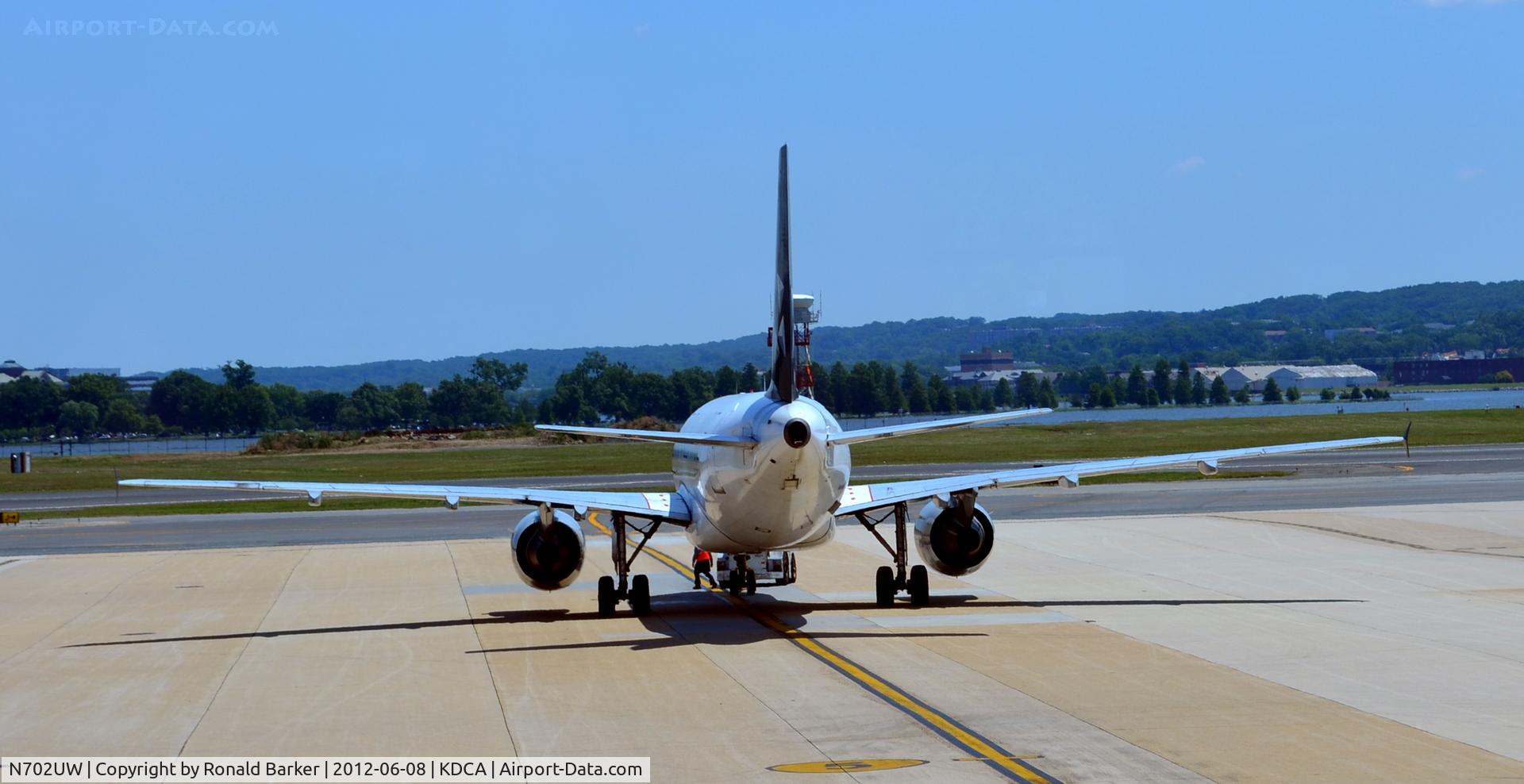 N702UW, 1998 Airbus A319-112 C/N 0896, DCA, VA